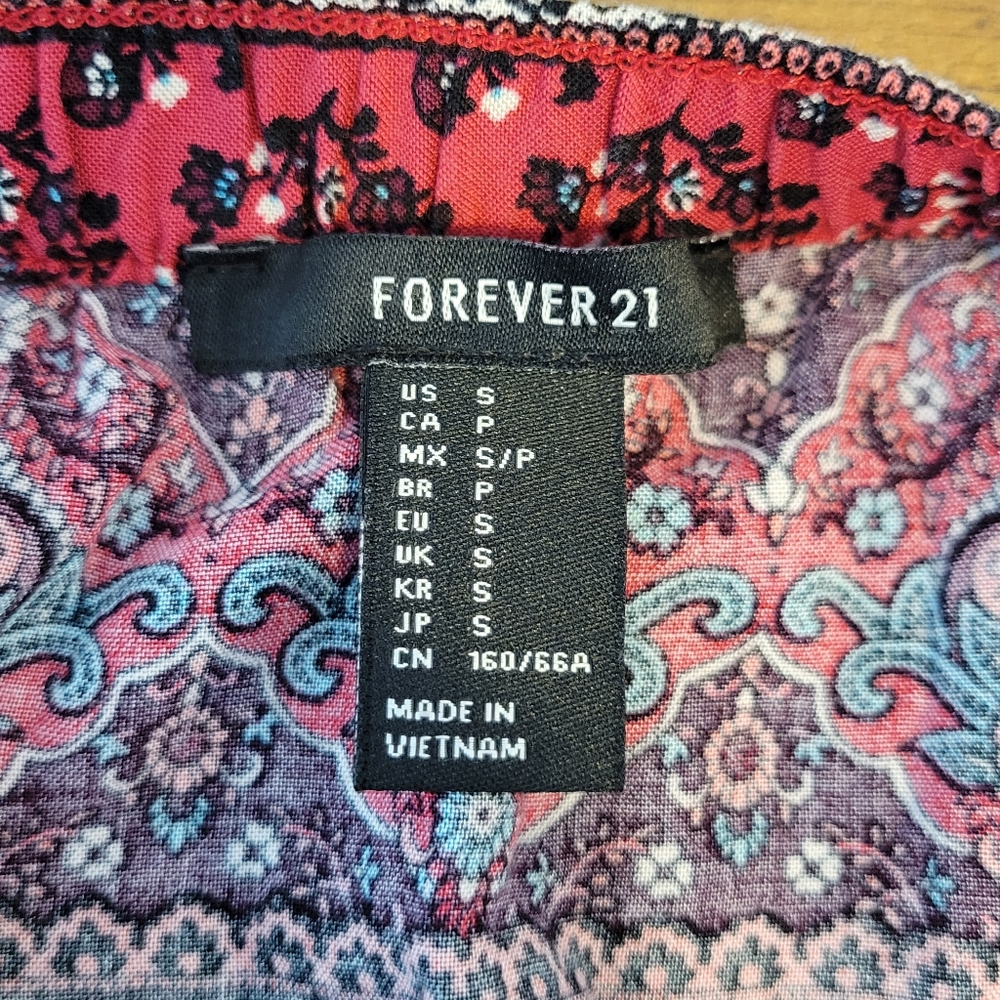 Forever 21 Patterned Romper - Picture 3 of 4